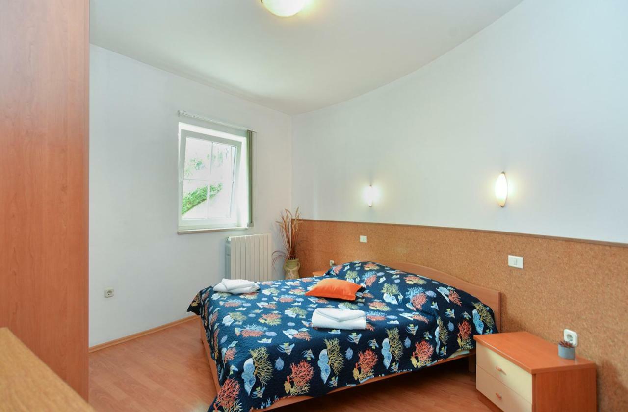 Pool Apartments 624 プーラ エクステリア 写真