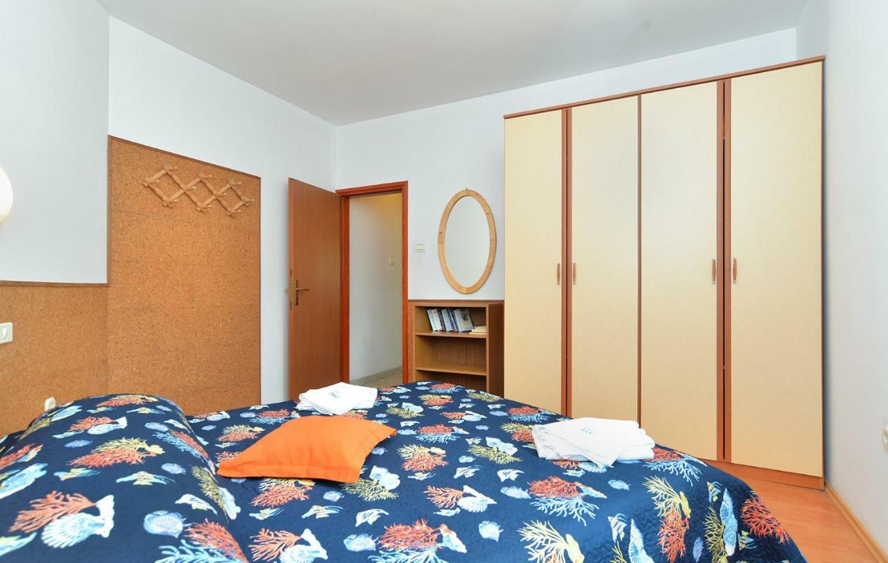 Pool Apartments 624 プーラ エクステリア 写真