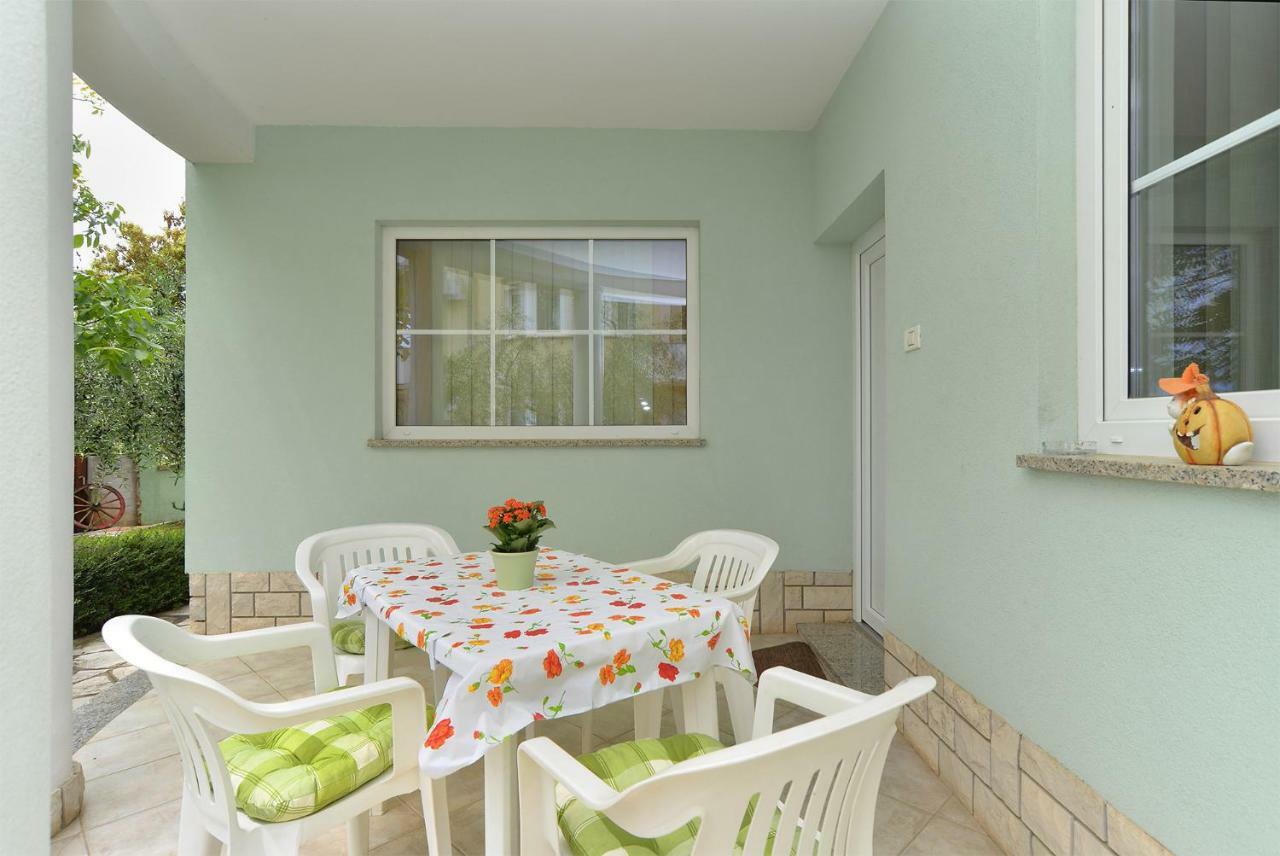 Pool Apartments 624 プーラ エクステリア 写真