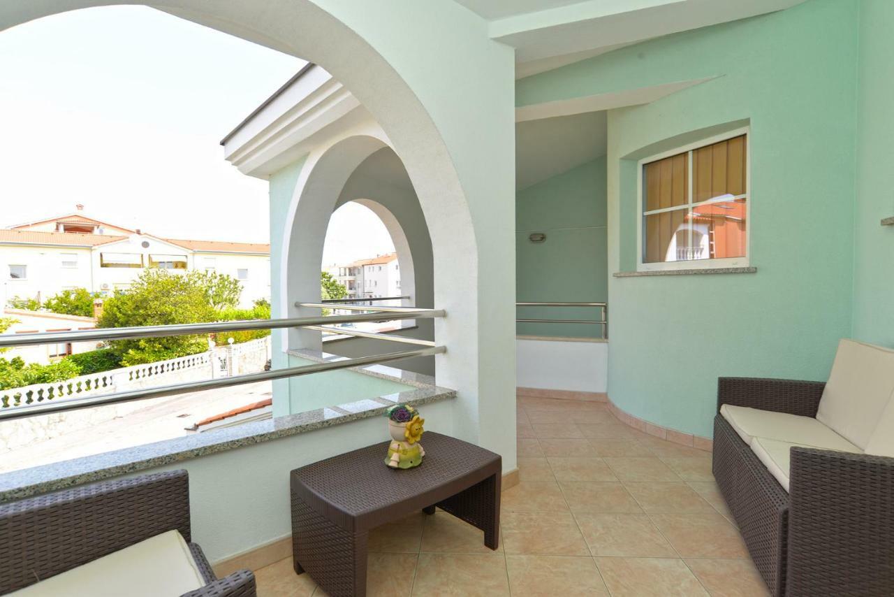 Pool Apartments 624 プーラ エクステリア 写真