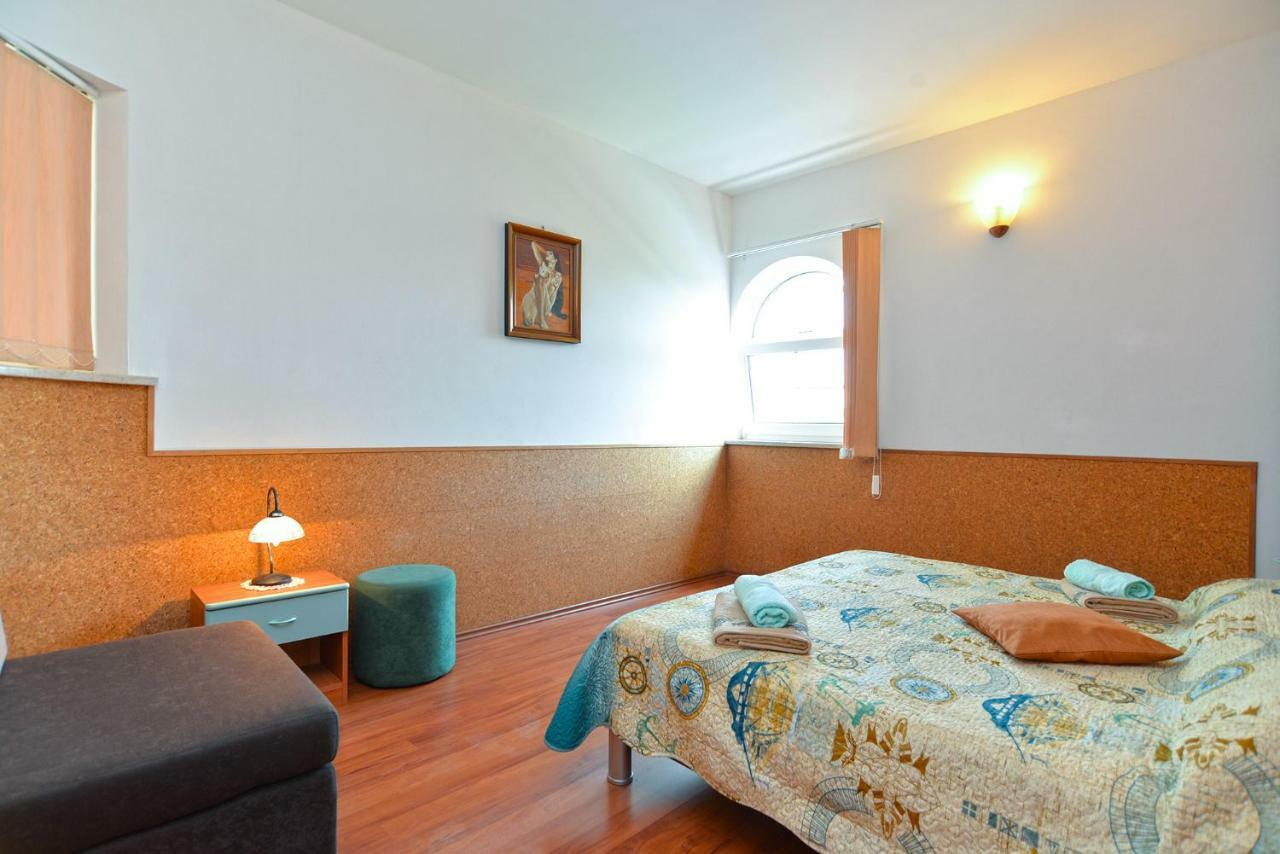 Pool Apartments 624 プーラ エクステリア 写真
