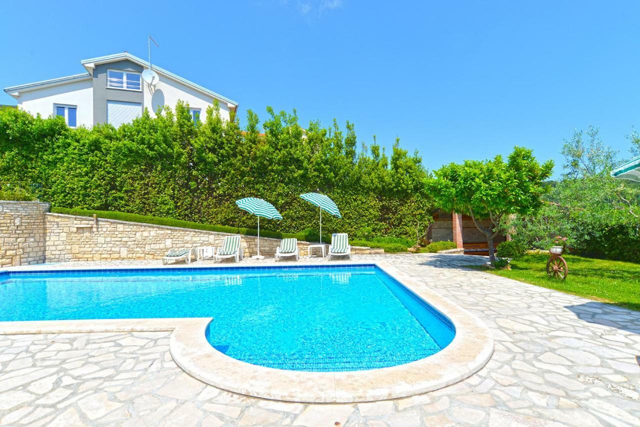 Pool Apartments 624 プーラ エクステリア 写真